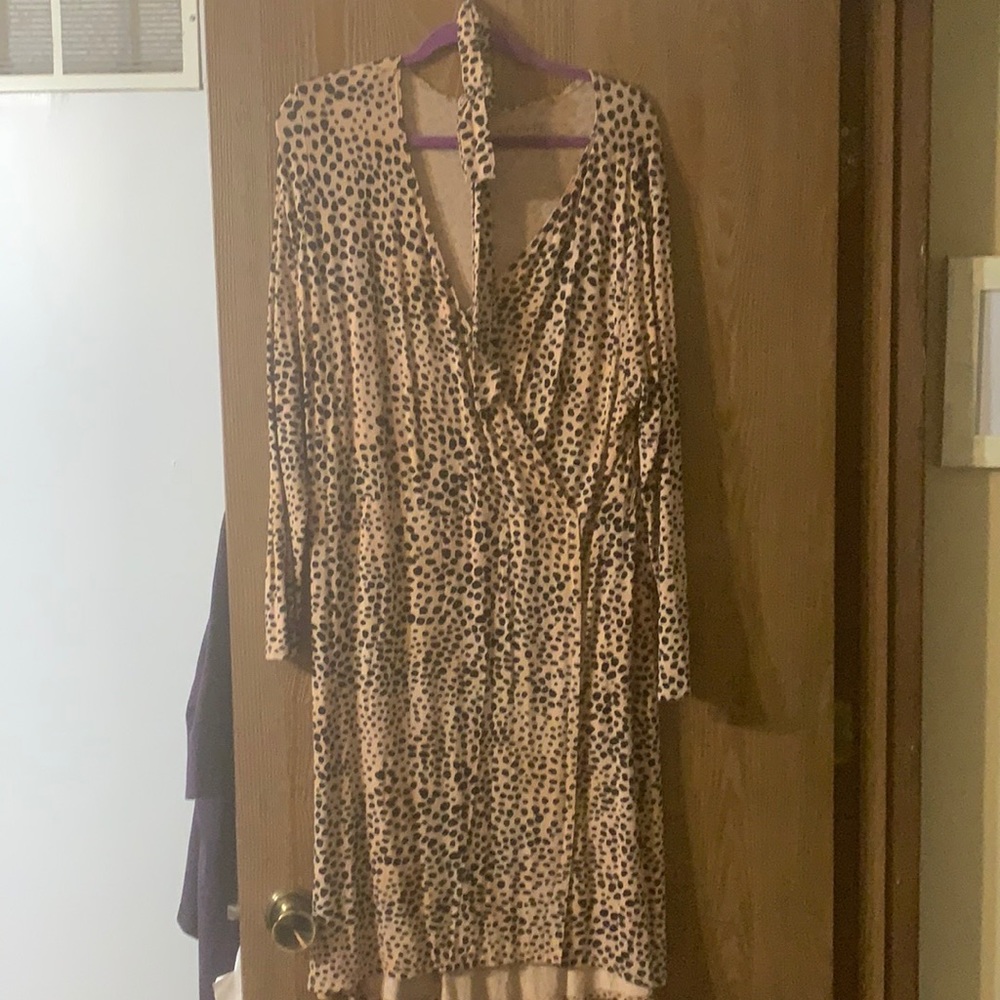 Target brand animal print dress